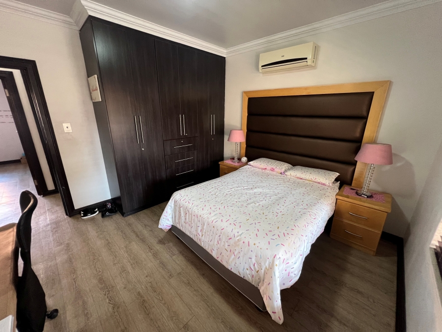 3 Bedroom Property for Sale in Wilkoppies North West